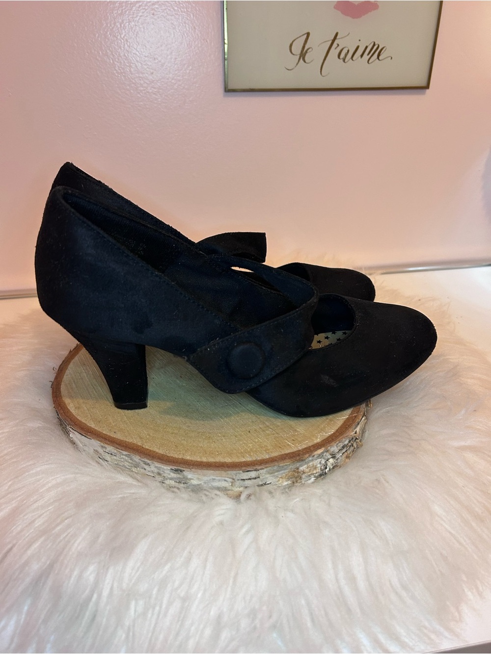 American Eagle Women's Black Faux Suede Mary Jane Heels